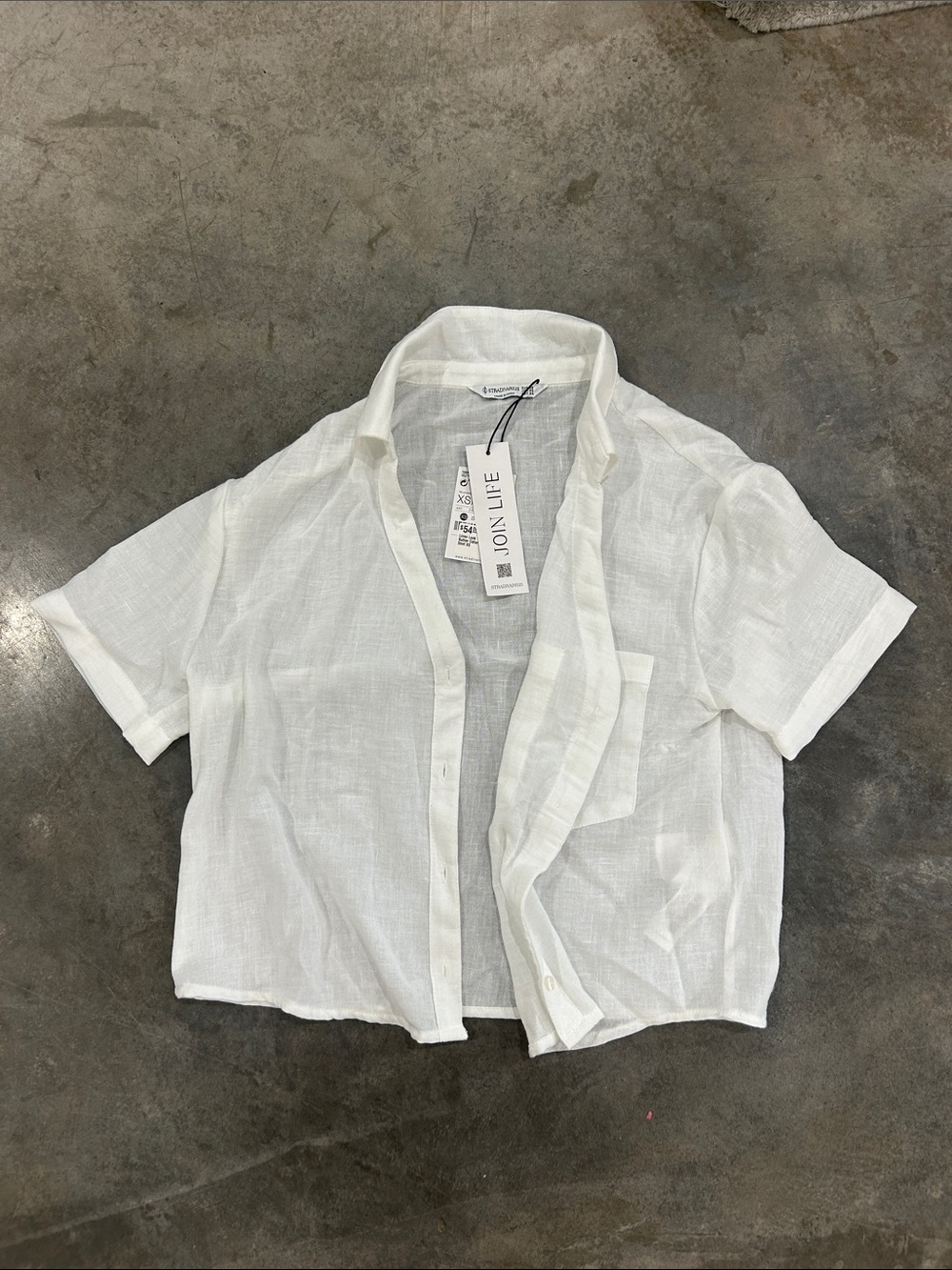 Women’s White Short-Sleeve Linen Shirt